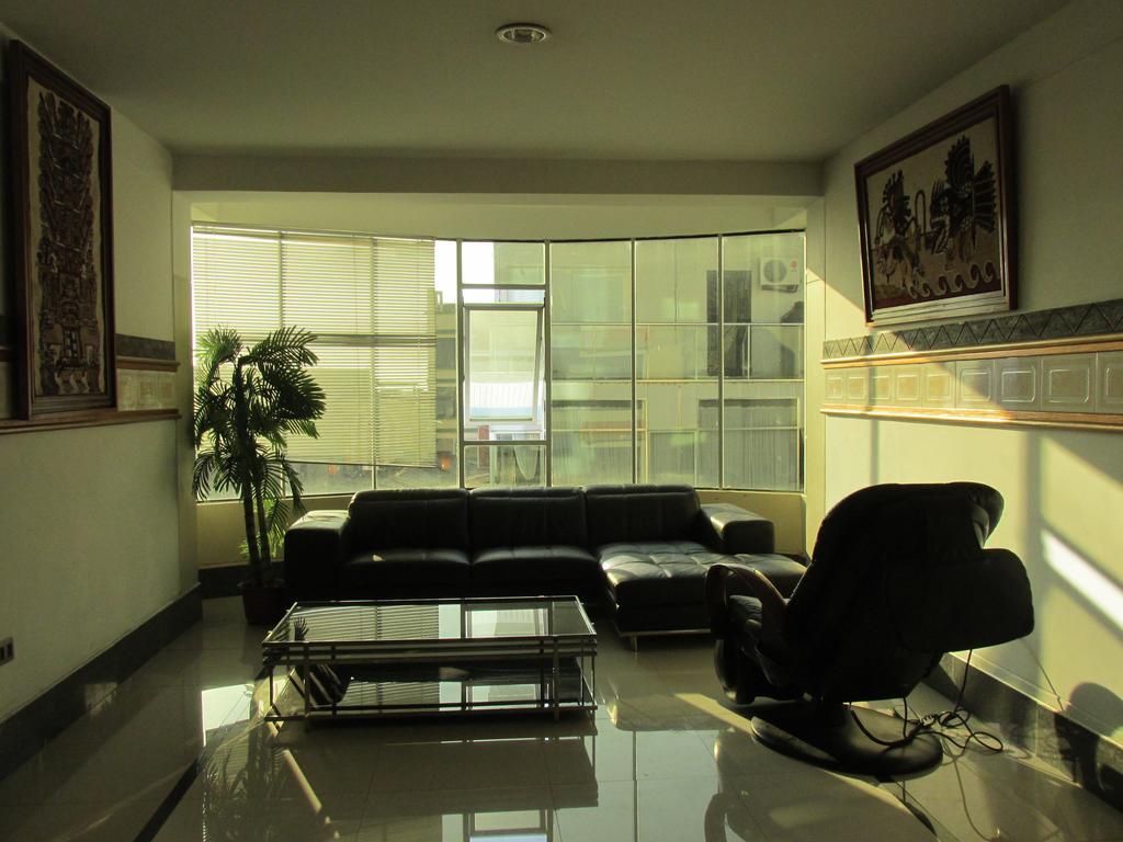 Rizzo Plaza Hotel Tumbes Exterior foto